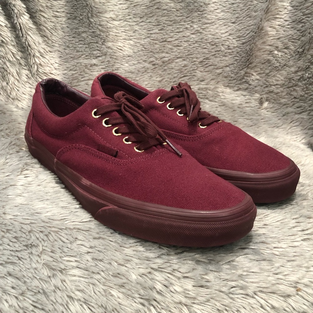 Used Vans - M 10.5/W 12.5 Maroon Skate shoe